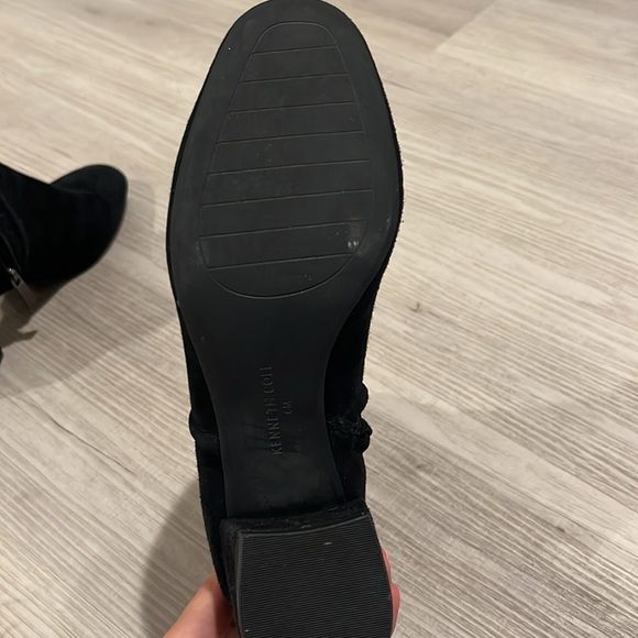 Kenneth Cole women’s booties - Picture 9 of 10